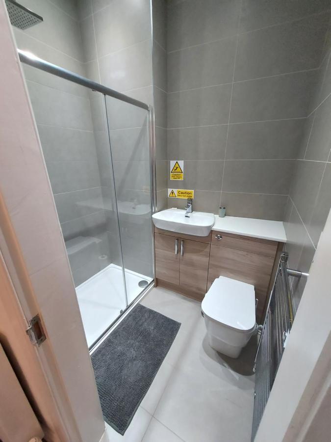 Maze Serviced Apartment Ayr Zewnętrze zdjęcie